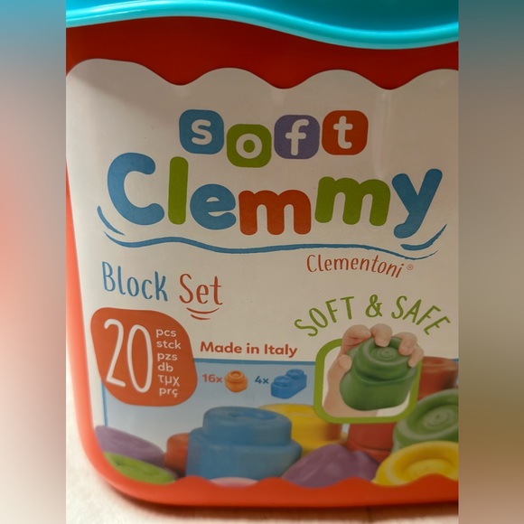 New Clementoni Safe Baby Soft  Clemmy 20pc Block Set W/Container Factory Sealed - Picture 6 of 7